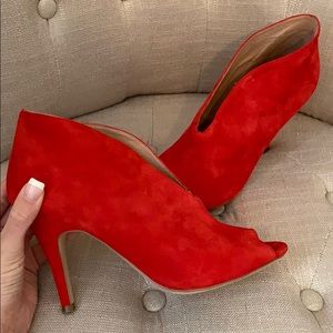 Halogen Rowen Bootie in red